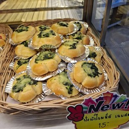 ปังผักโขมชีสสสเนยสด
