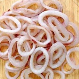 ข้าวหมึกกระเทียม