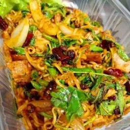 ก๋วยเตียวเรือครูใหญ่ อนุบาลสันทราย