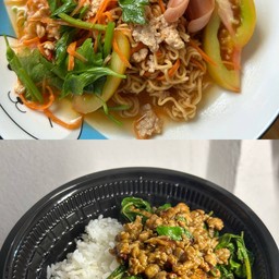 [เซตสุดฮิต] ยำมาม่า + กระเพราหมูสับ