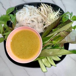 ขนมจีนน้ำยากะทิปลา