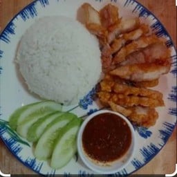 ข้าวหมูทอด