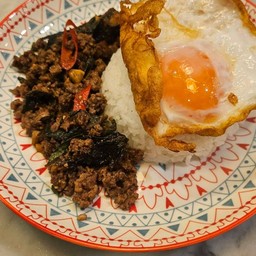 ครัววันหยุด Chill & Eat