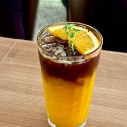 ICE ORANGE AMERICANO