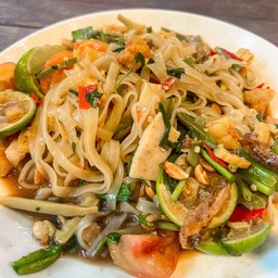 ตำเส้นเล็กหมูยอ