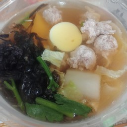 ต้มจืดเต้าหู้หมูสับสาหร่าย