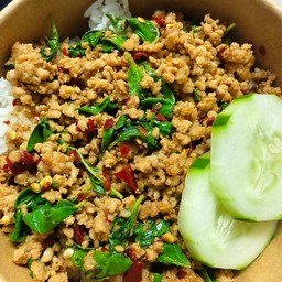 ข้าวกระเพราหมูสับ