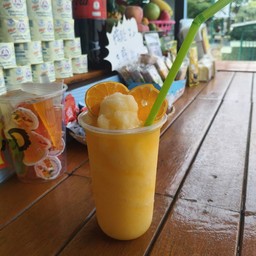 น้ำส้มปั่น