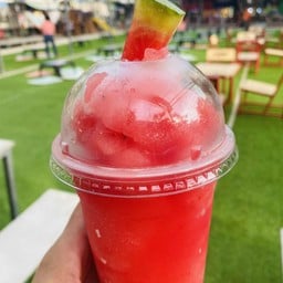 ครัวในบ้าน&ต้นรัก