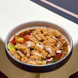 เหลาปลาร้าสามชั้นทอด