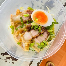 ใหม่!!!!!!ต้มยำโบราณหมูกร๊อบกรอบ