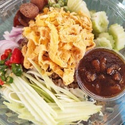 ครัวกันเอง ข้าวคลุกกะปิ อาหารตามสั่ง