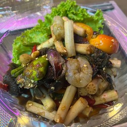 ตำไหลบัวกุ้งสด ปลาร้า