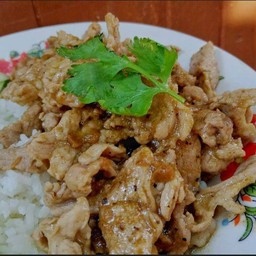 ครัวในบ้าน อาหารตามสั่ง