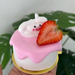 เค้กมินิสตรอว์เบอร์รี่