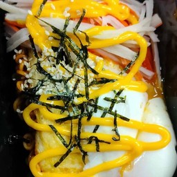 มาม่าเกาหลีห่อไข่+ปูอัด+ไข่ลวก