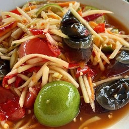 ตำไทยไข่เยี่ยวม้า