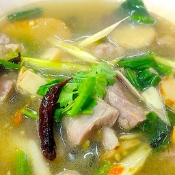 ต้มยำซี่โครงอ่อน