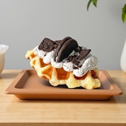 คอฟเฟิลคุกกี้แอนครีม พร้อมวิปครีม