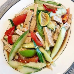 ตำแตงหมูยอ