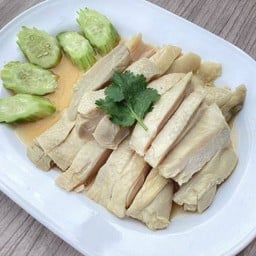 (จานใหญ่) ไก่เนื้อนุ่มราดน้ำมันงาฉ่ำ