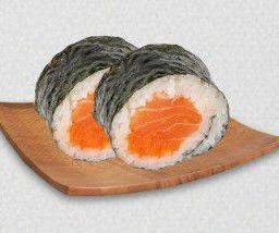 ซูชิ ข้าวห่อแซลมอนไข่กุ้ง