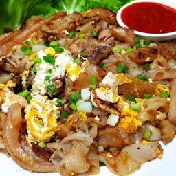 ก๋วยเตี๋ยวคั่วไก่