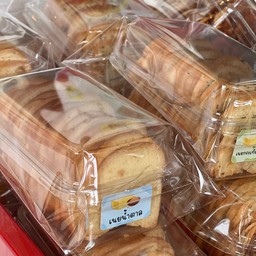 ปังกรอบ เนยน้ำตาล