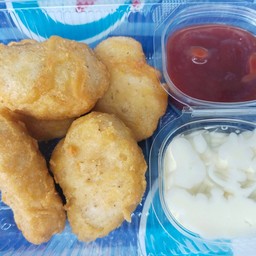 ไก่ป๊อบ by น้องนธีร์