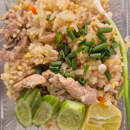 ข้าวผัดหมู
