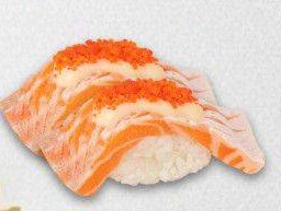 ซูชิแซลมอนโทโร่