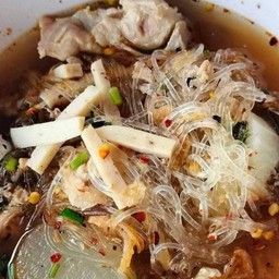 ก๋วยเตี๋ยวเล้งวุ้นเส้น