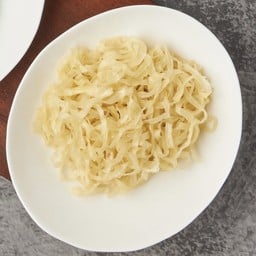 บะหมี่แบน 1 ก้อน