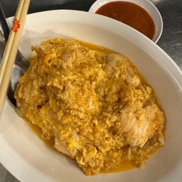 สุกี้ไข่ข้น ทะเล/เนื้อ/หมูกรอบ