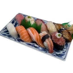 ซูชิเซ็ตสุดคุ้ม 10 คำ