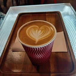 ลาเต้ร้อน