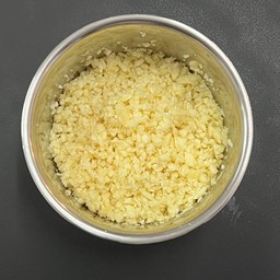 กระเทียม 蒜泥