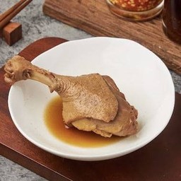 น่องเป็ดตุ๋น  1 ชิ้น