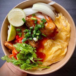 ข้าวไข่ข้น ยำปลากระป๋อง