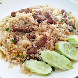 ข้าวผัดเนื้อเค็ม