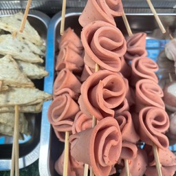 โบโลน่าBorona