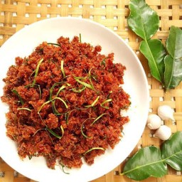 ปลาดุกฟูผัดพริกขิง