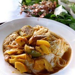 ขนมจีนแกงไตปลา