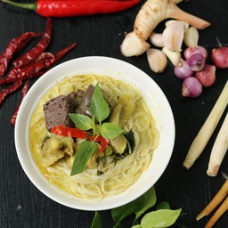 ขนมจีนแกงเขียวหวานไก่