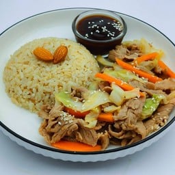 ข้าวกล้องหน้าหมูญี่ปุ่น (คลีน) Stir Fried Pork with Soy Sauce