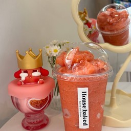 Strawberry passion fruit smoothies