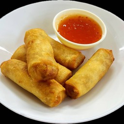 ปอเปี๊ยะทอดชุดละ (5ชิ้น)