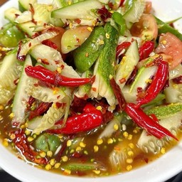 ส้มตำ แตง