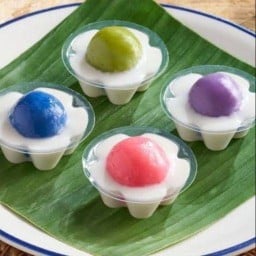 ขนมไทย(แม่เอื้อง)