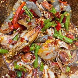 ส้มตำ ปูม้า+กุ้งสด+หอยแครง (ไม่เส้น)